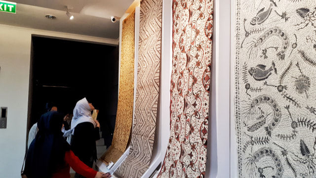 Suasana Pameran Batik Jawa Barat di Museum Kota Bandung, Selasa (8/10). Foto-foto: Assyifa