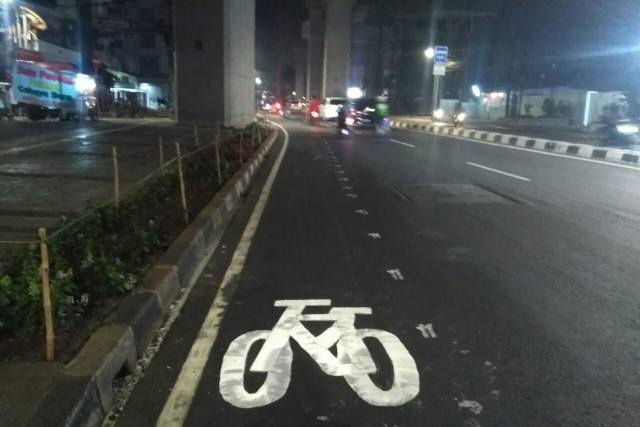 Perluasan jalur khusus sepeda di Sudirman-Thamrin. Foto: Dok. Dinas Perhubungan DKI Jakarta