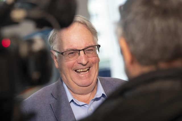 Stanley Whittingham, ilmuwan pengembang baterai lithium-ion yang meraih Hadiah Nobel Kimia 2019.