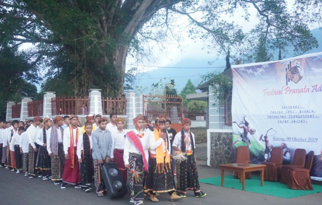 Foto: Menengok Festival Pranata Adat di Manggarai, NTT (297701)