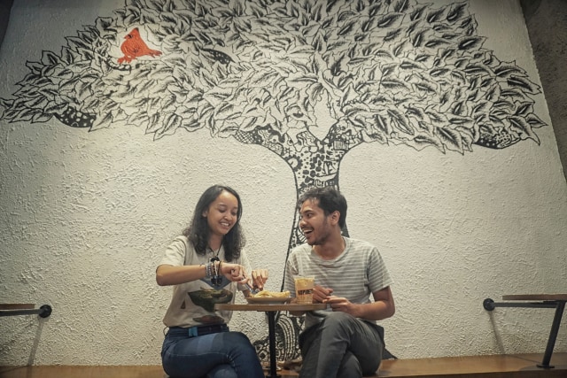 MRT Food Guide (92910)