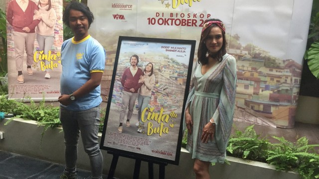 Review 'Cinta Itu Buta', Drama Komedi yang Seharusnya Berakhir Sedih (85806)