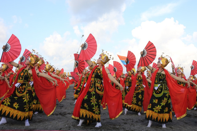 Festival Gandrung Sewu di Banyuwangi.  Foto: Dok. Pemkab Banyuwangi