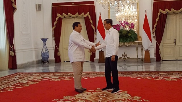 Prabowo dan Jokowi bertemu di Istana Merdeka, Jumat (11/10/2019). Foto: Fahrian Saleh/kumparan