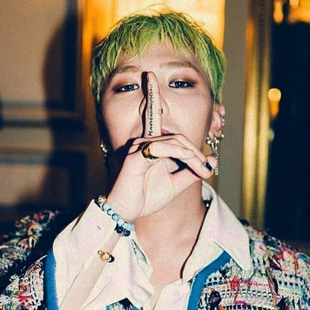 G-Dragon Foto: Instagram/@xxxibgdrgn
