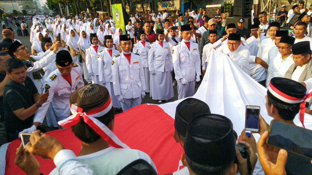 Di Hari Santri Nasional, Menag Ingatkan Pentingnya Hargai Perbedaan (1102703)