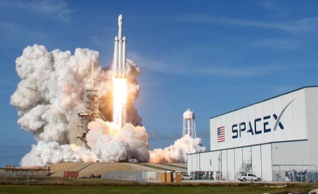 NASA Targetkan Penerbangan Wahana Berawak SpaceX Q1 2020 (1222075)