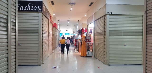 Sepi Pengunjung, Maluku City Mall Tetap Dibuka (1117256)