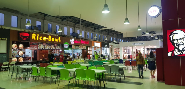Sepi Pengunjung, Maluku City Mall Tetap Dibuka (1117258)