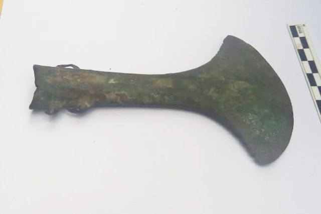 Peneliti Temukan Obsidian dan Kapak Perunggu Prasejarah di Jayapura (4215)