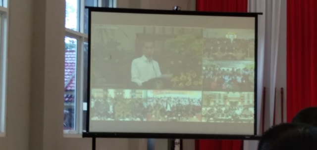 Presiden RI resmikan Palapa Ring Timur Indonesia melalui Video Conference, foto : Ana