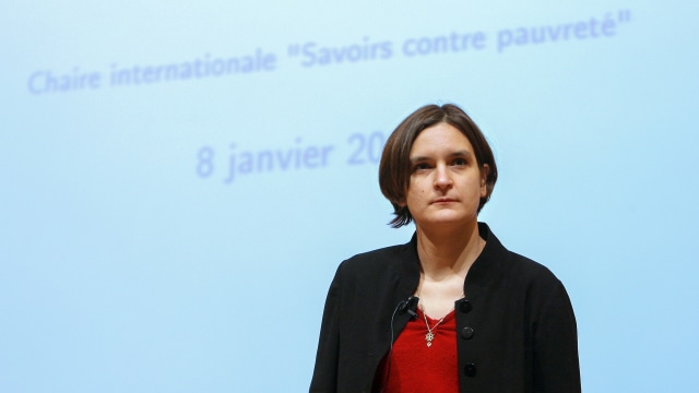 Esther Duflo, ekonom Prancis peraih nobel. Foto: AFP/PATRICK KOVARIK