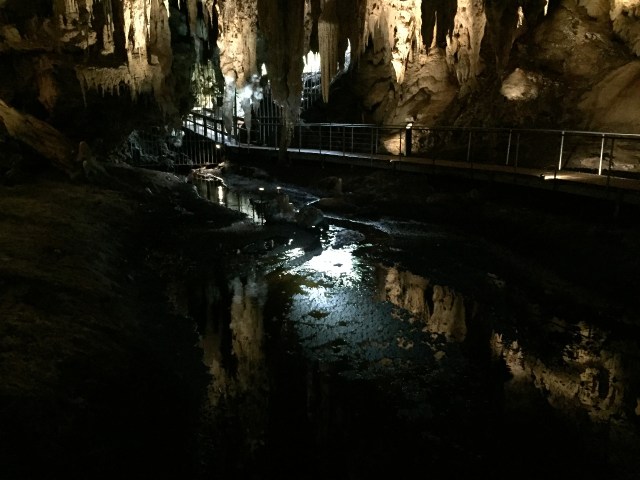 Gua Mammoth