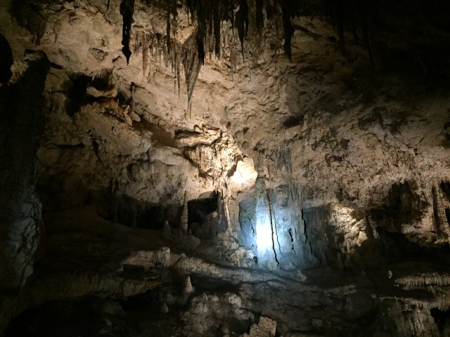 Gua Mammoth