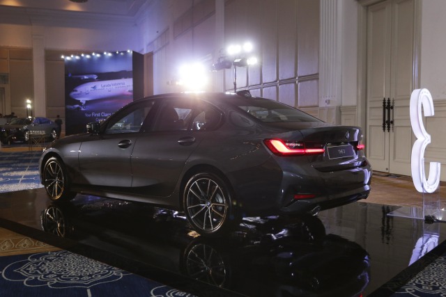 otomotif, BMW, BMW, All New BMW 320i Sport.
