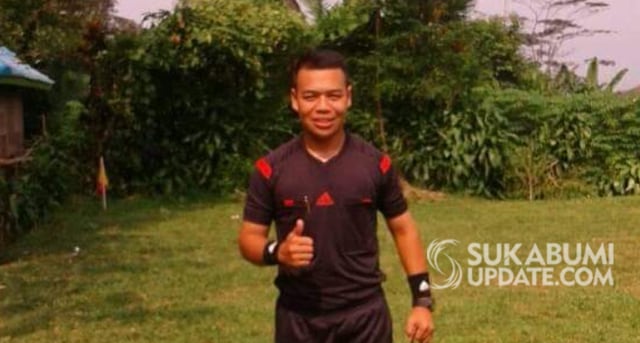 Sahril Sidik, wasit sepakbola asal Parakansalak, Kabupaten Sukabumi. (Foto: Istimewa).