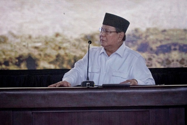 Ketua Umum Partai Gerindra Prabowo Subianto memberi sambutan saat Rapimnas Partai Gerindra di kediamannya di Hambalang. Foto: Jamal Ramadhan/kumparan