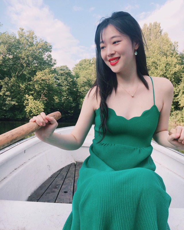 Idola K-Pop, Sulli. Foto: Instagram @jelly_jilli