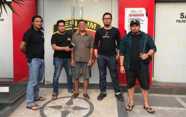 Unit Resmob Polres Pelabuhan Tanjung Perak amankan suami aniaya istri