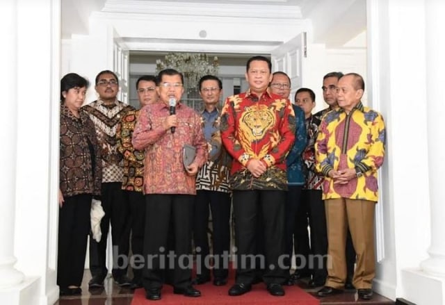 Ketua MPR Bambang Soesatyo Temui Wapres Jusuf Kalla
