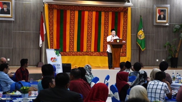 Wakil Wali Kota Banda Aceh, Zainal Arifin saat menjamu peserta AGC dari berbagai negara. Foto: Humas Banda Aceh