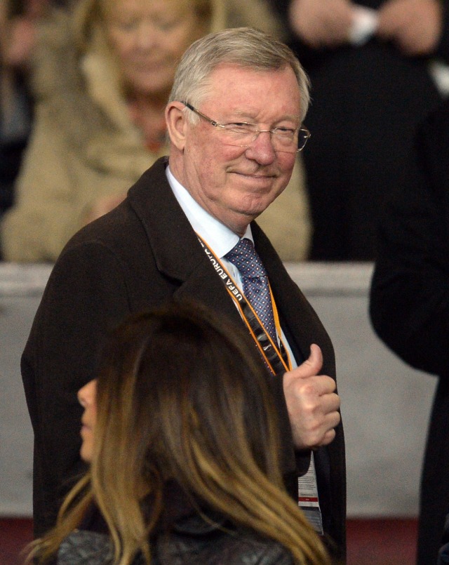 Sir Alex Ferguson menghadiri pertandingan Manchester United. Foto: AFP/Oli Scarff