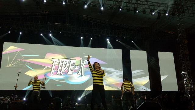 Tipe-X Sukses Pukau Penonton di Konser 'Musik Untuk Republik' (12424)