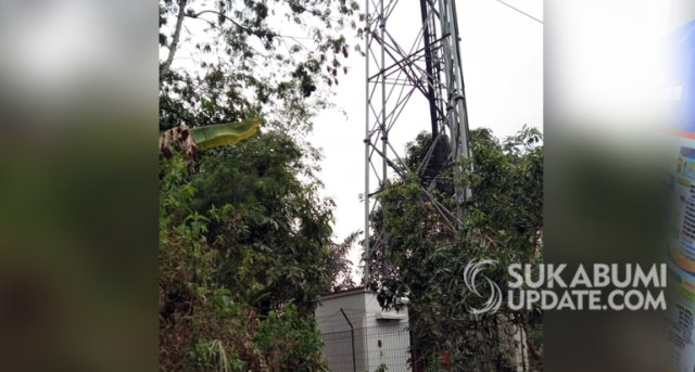 Tower XL di Kampung Pamungguan, Desa Sukajaya, Kecamatan Pabuaran, Kabupaten Sukabumi. | Sumber Foto:Ragil Gilang.