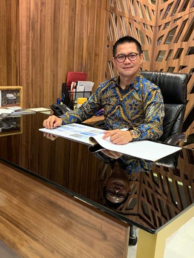 Wakil Ketua Bidang Ekonomi DPD PDI Perjuangan Sulawesi Utara, Joune Ganda, SE