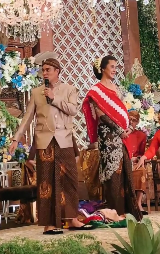 7 Momen Acara Tujuh Bulanan Paula Verhoeven dan Baim Wong (302544)