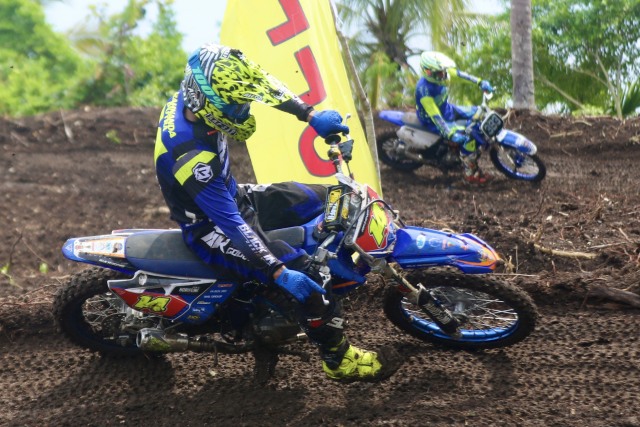 Foto: Aksi Pebalap Kejuaraan Nasional 'Grasstrack' di Sabang, Aceh (90089)