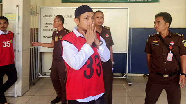Zul 'Zivilia' Dituntut Hukuman Penjara Seumur Hidup (133473)