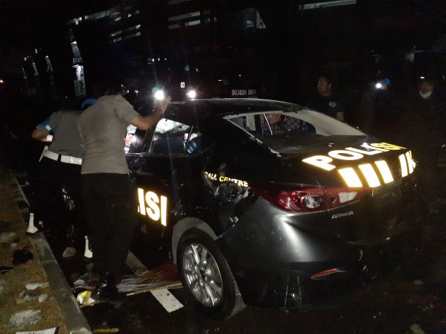 Kondisi mobil polisi yang terbakar