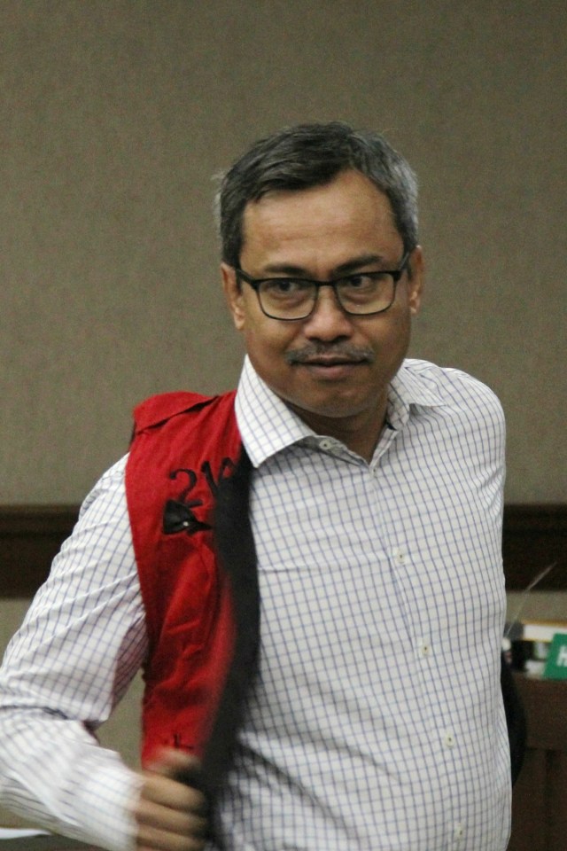 Desrizal Chaniago menjalani persidangan di Pengadilan Negeri Jakarta Pusat, Selasa (22/10).  Foto: Nugroho Sejati/kumparan 