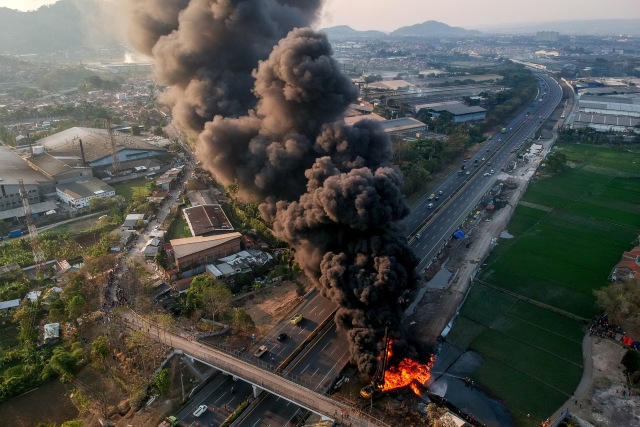 Fakta-fakta Kebakaran Pipa BBM Pertamina di Proyek Kereta Cepat (141810)