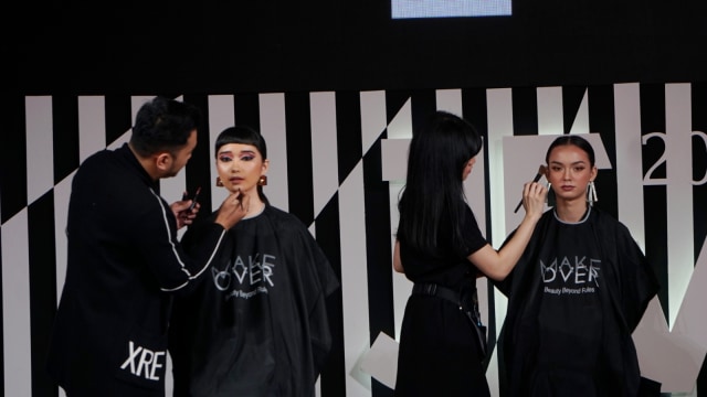 Make Over MUA Hunt 2019 di Senayan City, Jakarta, Selasa (22/10/2019).
 Foto: Fanny Kusumawardhani/kumparan