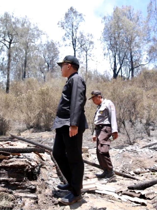Atasi Kebakaran Ijen, Bupati Anas Minta Bantuan Water Bombing ke BNPB (19417)