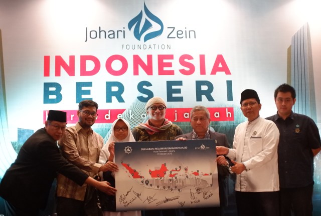 Johari Zein Foundation dan 99 Masjid di 8 Penjuru Dunia (67099)