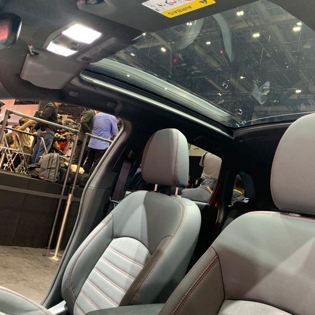 Berjumpa dengan Mitsubishi RVR, Outlander Sport Bermuka Dynamic Shield (68895)