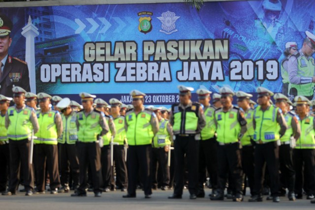 Fokus Operasi Zebra Jaya 2019: Kepemilikan SIM Pengendara Motor (350537)