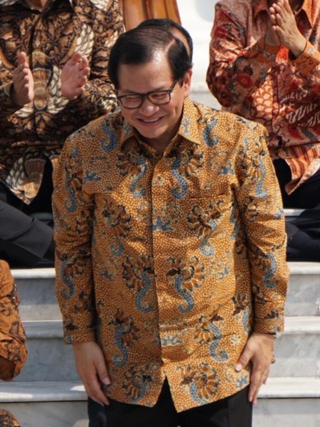 Sekretaris Kabinet, Pramono Anung saat perkenalan Menteri Kabinet Indonesia Maju di Istana Kepresidenan, Jakarta.  Foto: Kevin S. Kurnianto/kumparan 