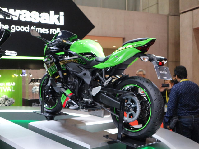 Ninja 250 4-silinder