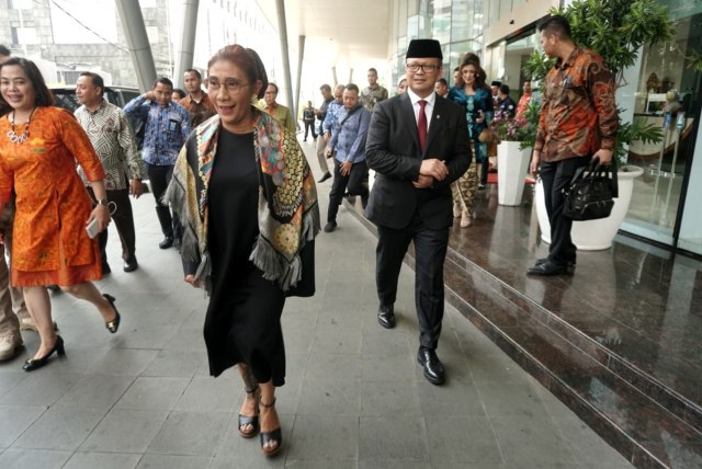 Susi Pudjiastuti dan Edhy Prabowo