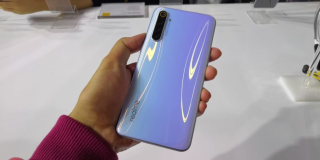 Realme XT