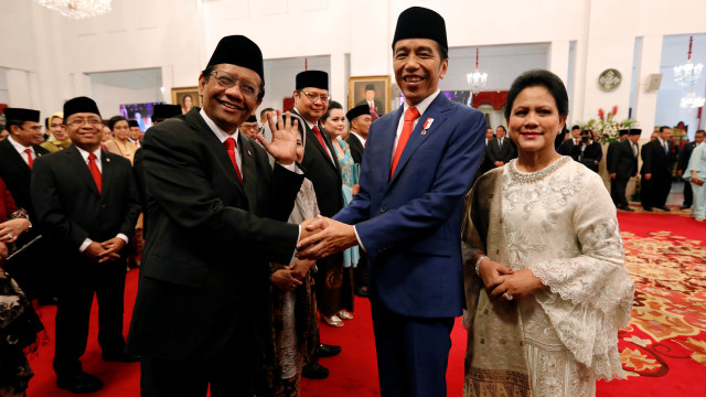 Busyro Nilai Mahfud Tak Bisa Desak Jokowi Terbitkan Perppu KPK (22175)