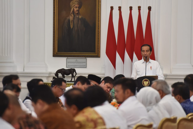 Presiden Joko Widodo saat sidang kabinet paripurna perdana di Istana Merdeka, Jakarta, Kamis (24/10/2019). Foto: Dok. Lukas-Biro Pers Sekretariat Presiden