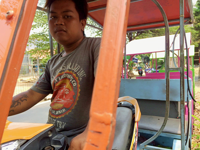 Odong-odong di kawasan Cempaka Putih