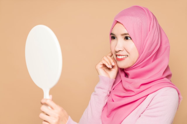 Ilustrasi Hijab Foto: Shutterstock/Metamorworks