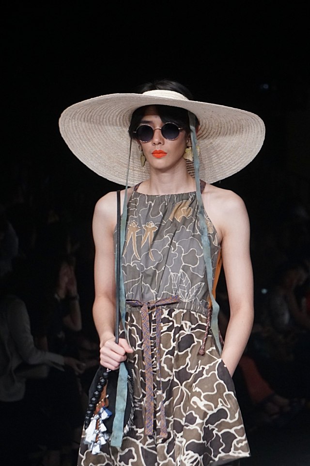 Konsep Eco Fashion dari Sumatra Utara Hiasi Jakarta Fashion Week 2020 (694661)