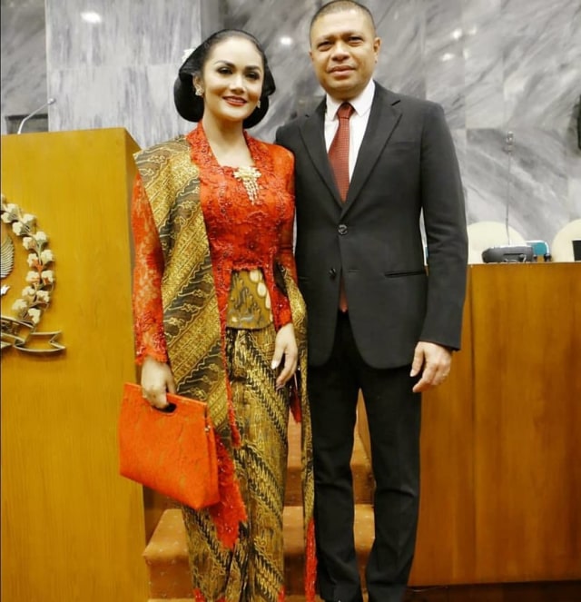 Krisdayanti dan Raul Lemos. Foto: Akun Instagram @raullemos06